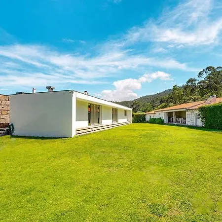 Portugal Active Oliveiras Farm *